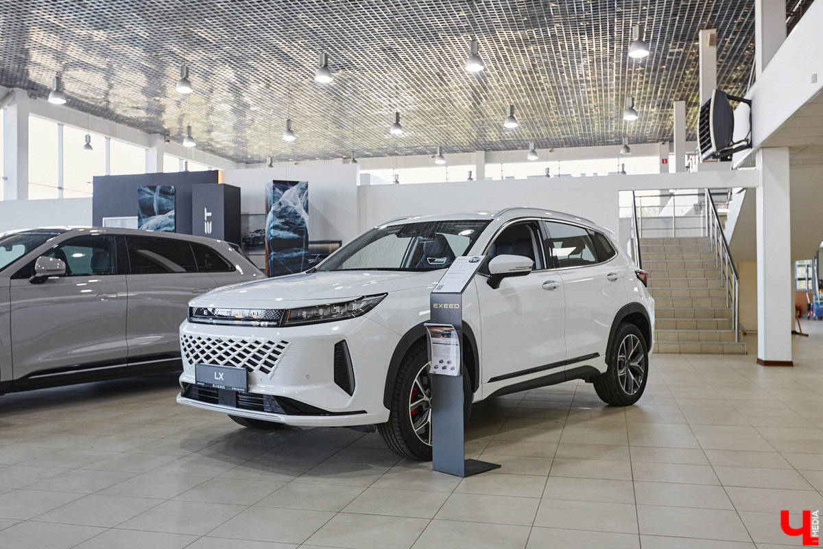 Осень подходит к концу. Световой день сокращается, погода становится непредсказуемой, дороги — скользкими, а дальние поездки — утомительными. В таких условиях на первое место выходит интеллектуальная безопасность. На помощь придут автомобили EXEED, которые во Владимире можно лично протестировать у официального дилера «АвтоТракт».