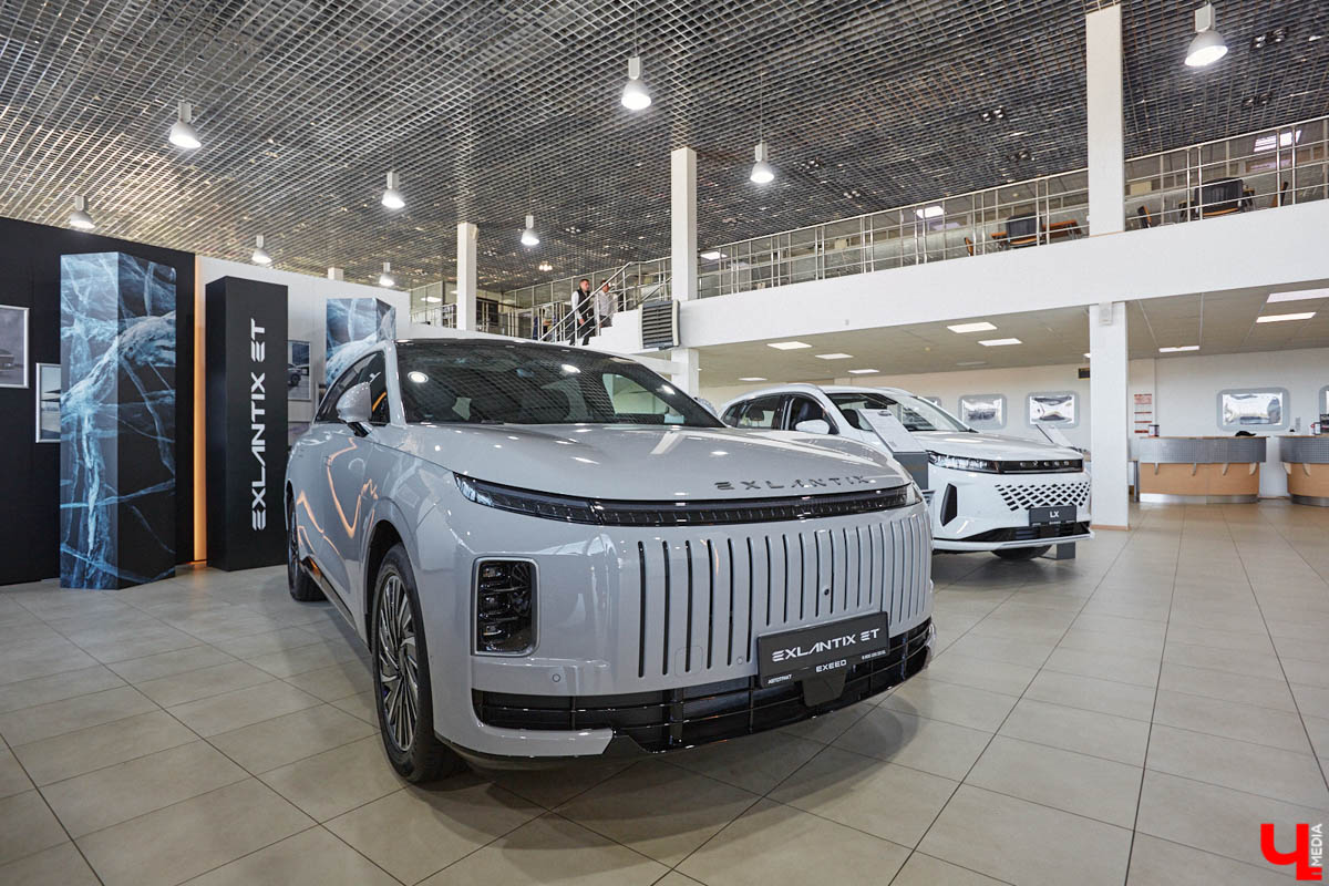 Осень подходит к концу. Световой день сокращается, погода становится непредсказуемой, дороги — скользкими, а дальние поездки — утомительными. В таких условиях на первое место выходит интеллектуальная безопасность. На помощь придут автомобили EXEED, которые во Владимире можно лично протестировать у официального дилера «АвтоТракт».