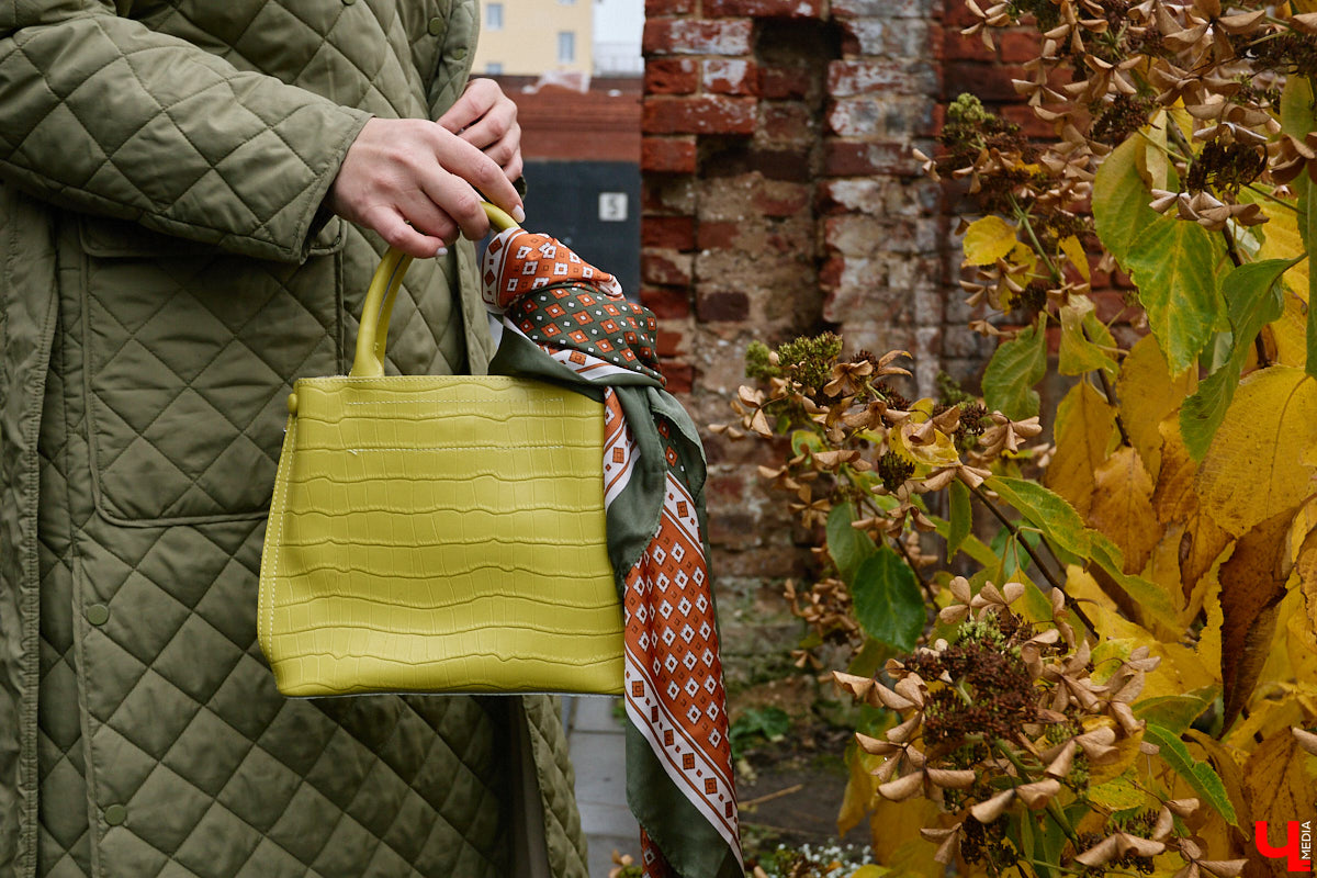 Чтобы чувствовать себя королевой, нужно преподносить свою персону соответствующим образом. Владимирская модель плюс-сайз Анастасия Егорова оттачивает это мастерство на конкурсах красоты, подиумах и съемочных площадках. На съемке для «Ключ-Медиа» в своих осенних образах героиня тоже была обворожительна.