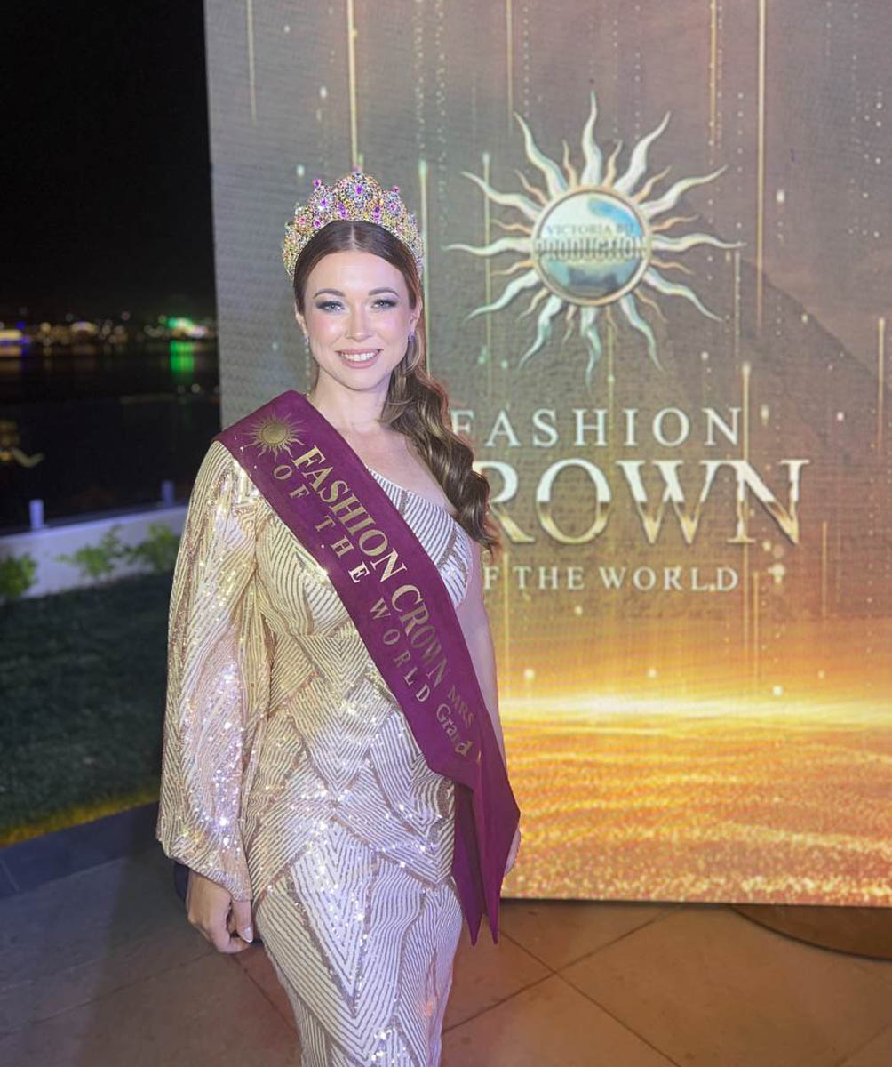 Владимирские красавицы не боятся препятствий и смело идут вперед за заслуженными наградами. Да не простыми, а международными! За сияющими коронами им пришлось лететь сразу в две страны — загадочный Китай и жаркий Египет. «Ключ-Медиа» узнал, какие титулы получили девушки и что для них значат подобные состязания.