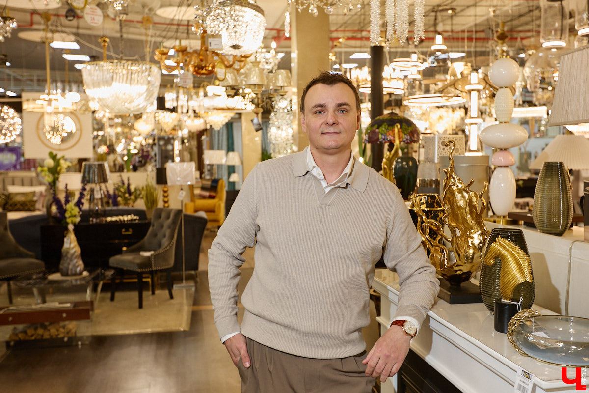 Свет и тепло — две базовые составляющие комфортного жилища. Поэтому на них и делают акцент при дизайне любого интерьера. Как выбрать качественные, стильные и функциональные решения, подскажет салон Put in Light. На днях там прошла яркая презентация новинок бренда Voltum от немецкой компании Maytoni.