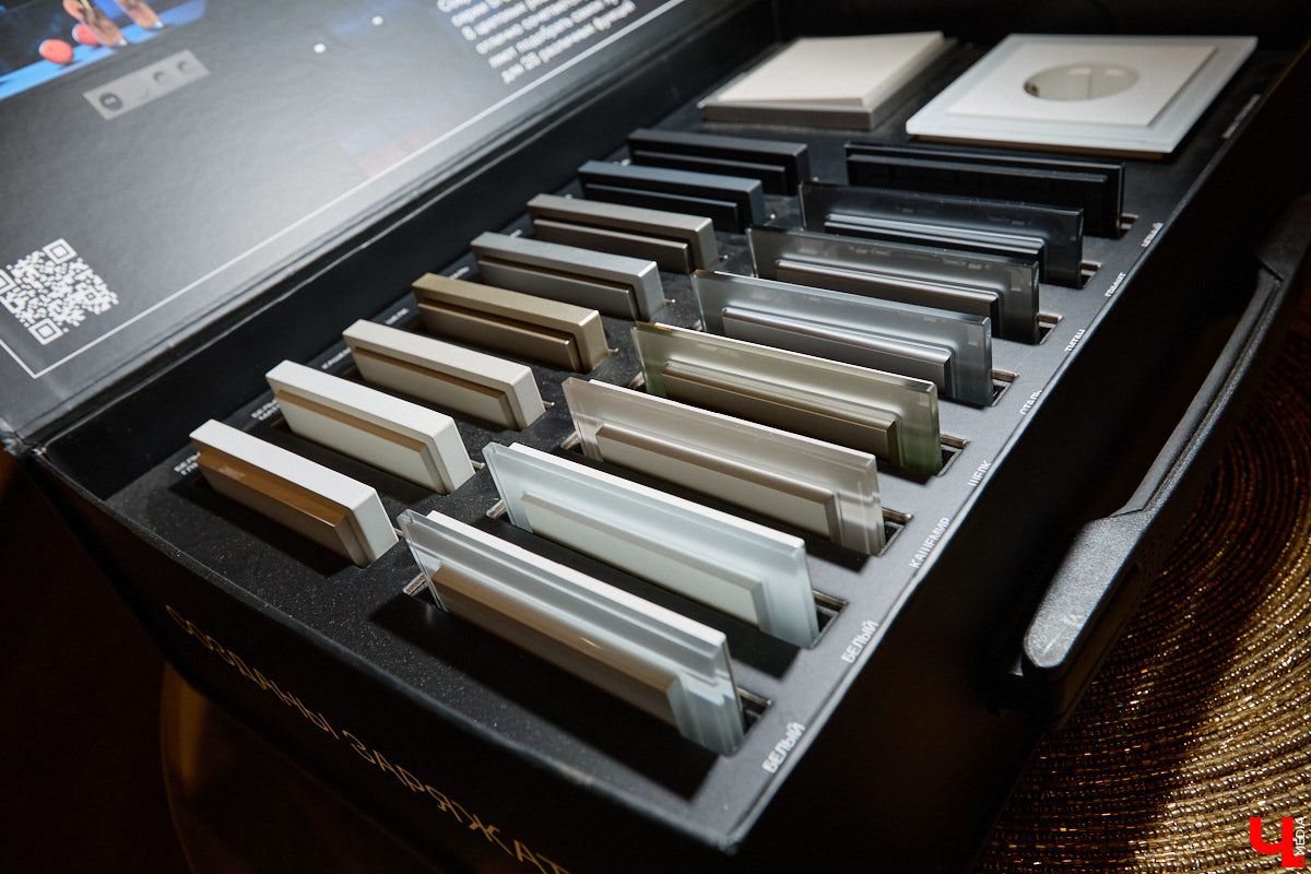 Свет и тепло — две базовые составляющие комфортного жилища. Поэтому на них и делают акцент при дизайне любого интерьера. Как выбрать качественные, стильные и функциональные решения, подскажет салон Put in Light. На днях там прошла яркая презентация новинок бренда Voltum от немецкой компании Maytoni.