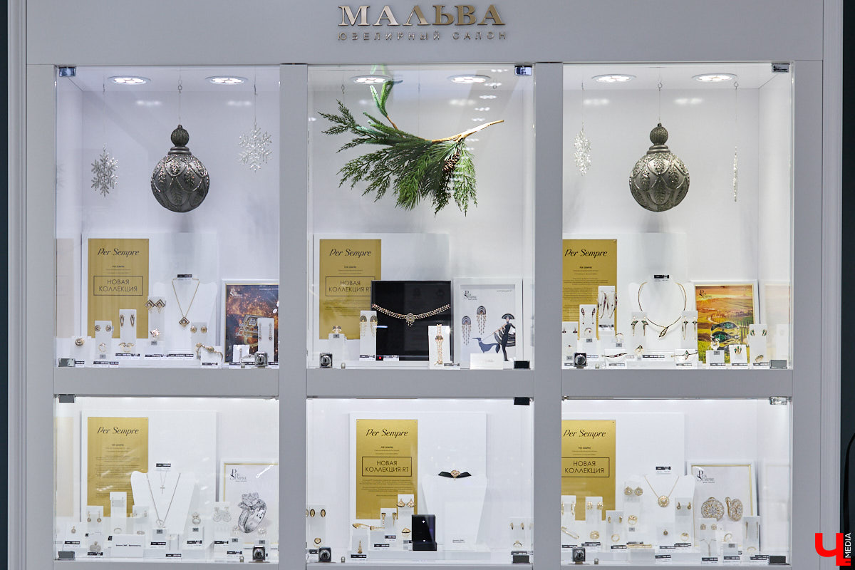 Если снег зимой иногда не искрится, то бриллианты сверкают всегда. Ювелирный салон «Мальва» в канун самого волшебного праздника исполнил заветное желание истинных ценителей высокого искусства. Там прошел уютный вечер для постоянных гостей с закрытым показом бриллиантовых коллекций Per Sempre.