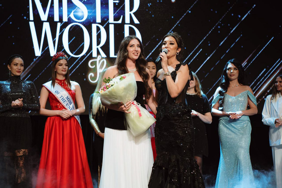 На всероссийской арене красоты сияют не только взрослые красавицы из Владимира, но и совсем еще юные звезды. Делегация от 33-го региона и модельного агентства Victory посетила Москву для участия, пожалуй, в самом масштабном конкурсе страны для детей Little Miss and Mister World Russia. «Ключ-Медиа» узнал, как выступили дети и какие титулы они привезли домой.