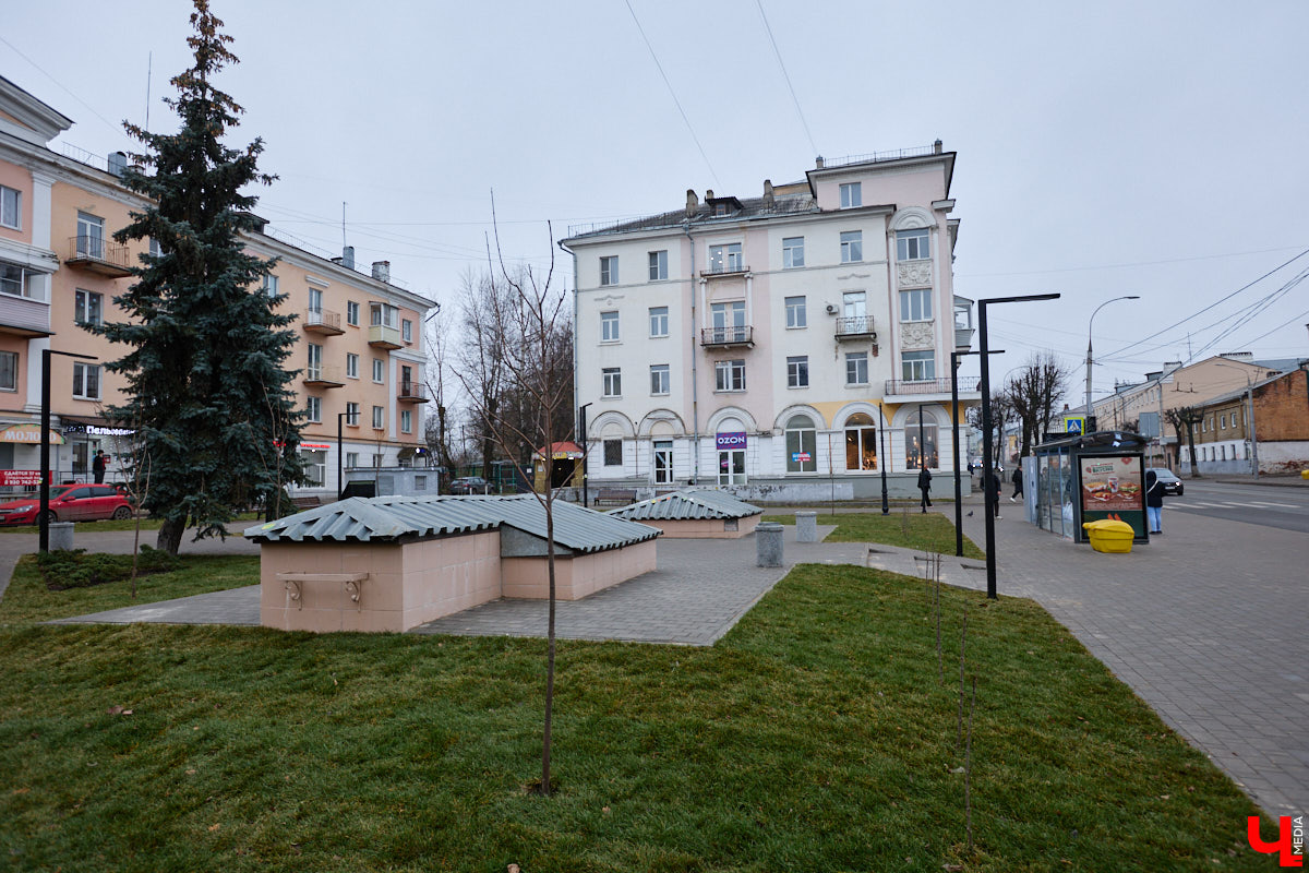 Во Владимире представили проекты благоустройства четырех въездных зон в областной центр. Преобразить их обещают по очереди уже в 2026 году. В списке ворота в город со стороны Суздаля, Юрьева-Польского, Нижнего Новгорода и Москвы. Оцените воплощение идей по их озеленению!