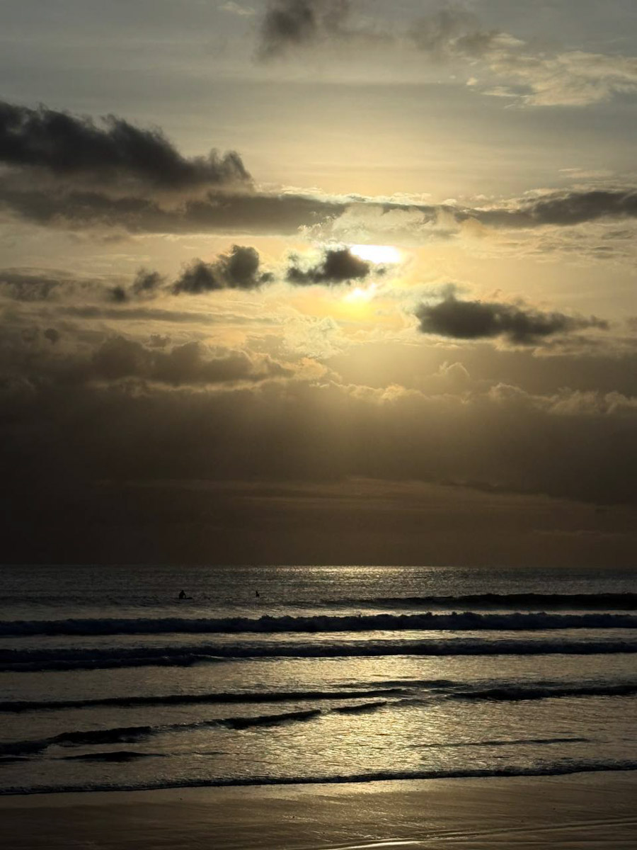 В последнее время организовывать путешествия за границу стало сложнее. Но и в этих условиях остаются возможности спланировать необычный тур за приемлемые деньги. Жительница Владимира Полина Чистова занимается этим уже 17 лет: с семьей она объездила более 30 стран. О своем любопытном опыте наша героиня рассказала «Ключ-Медиа».