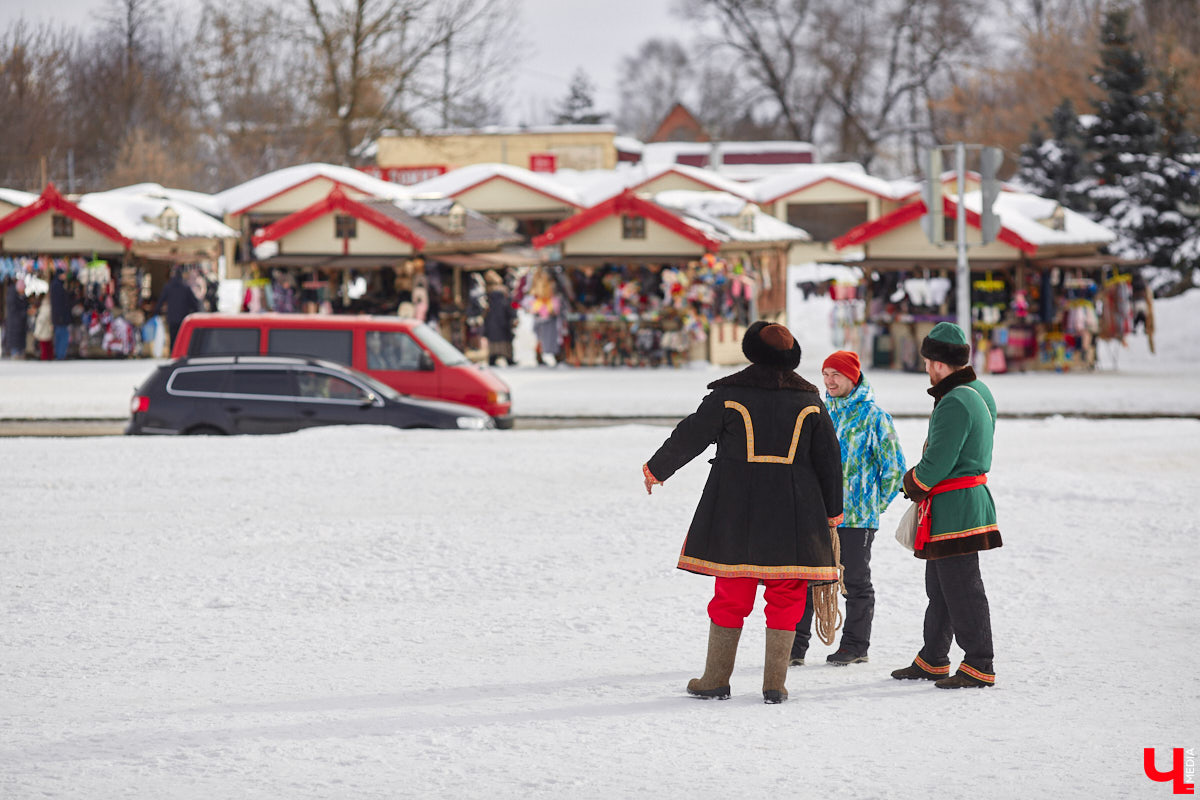 Время молниеносно! До главного праздника зимы осталось меньше недели. Пора составлять личную программу развлечений на 31 декабря и первые 11 дней грядущего года. Засиживаться дома не советуем: на зимние каникулы 2025 — 2026 во Владимире запланировано много интересного.