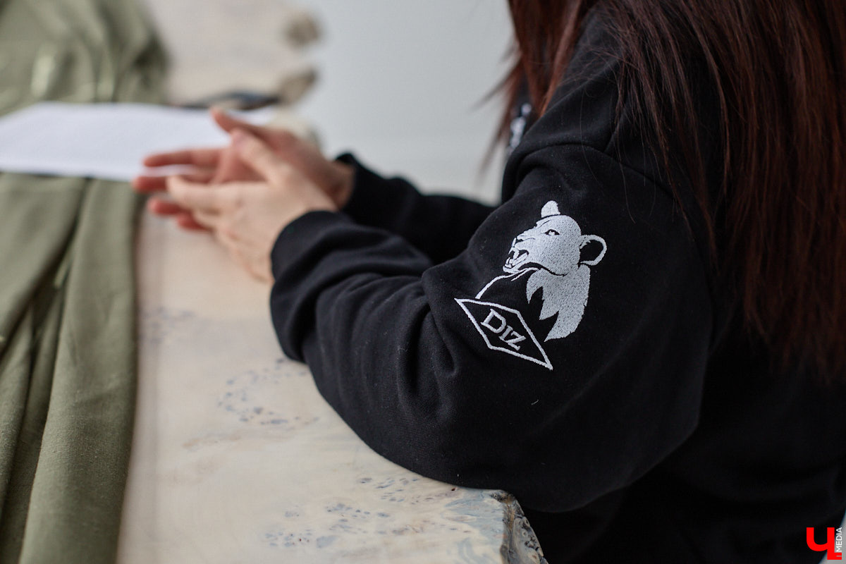 Если и говорить про спортивную гордость областного центра, точно стоит упомянуть женский баскетбол. Из обычной университетской команды «Владимирские львицы» выросли до участниц Суперлиги с интересными игроками в составе. Одной из них является уроженка Санкт-Петербурга Кристина Корд, с которой «Ключ-Медиа» решил познакомиться поближе.