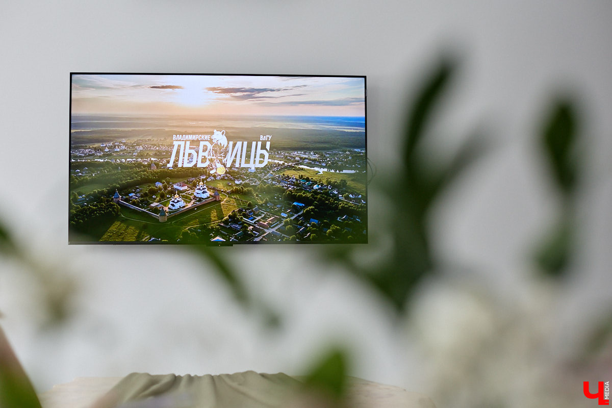 Если и говорить про спортивную гордость областного центра, точно стоит упомянуть женский баскетбол. Из обычной университетской команды «Владимирские львицы» выросли до участниц Суперлиги с интересными игроками в составе. Одной из них является уроженка Санкт-Петербурга Кристина Корд, с которой «Ключ-Медиа» решил познакомиться поближе.