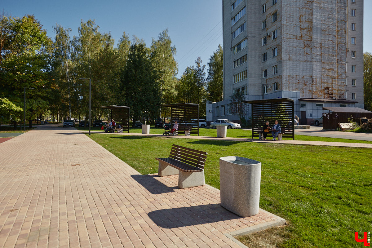 В минувшем году во Владимире было претворено в жизнь, полностью или только частично, немало идей, на которые явно не поскупились. Еще бы: стоит их воплощение от ста миллионов рублей и выше. «Ключ-Медиа» составил подборку самых дорогих проектов уходящего года.