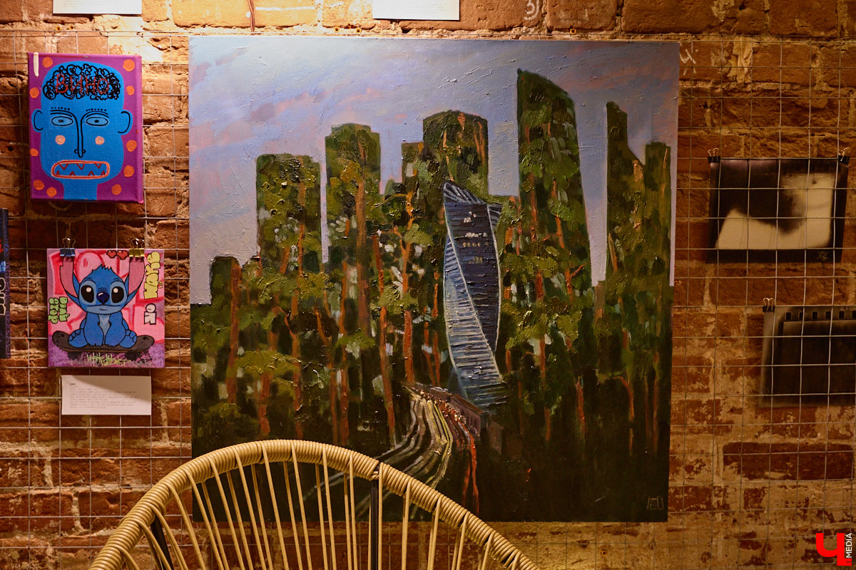 Неудачи не публичны. Но что будет, если выставить их на всеобщее обозрение? Владимирская команда предложила художникам выбрать провальные, по их мнению, работы из собственного арсенала, а потом собрала из них экспозицию. Что в итоге получилось, «Ключ-Медиа» узнал на вчерашнем открытии провокационного проекта.