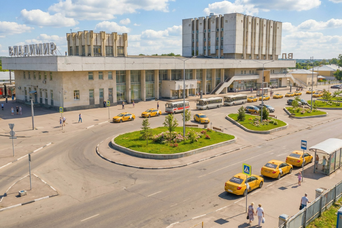 Как пел Юрий Антонов, «мечта сбывается и не сбывается». В случае большинства многообещающих городских проектов она исполниться не успела, но нейродизайнер Анастасия Якимова при помощи ИИ визуализировала для «Ключ-Медиа» идеальный Владимир. Мы представили, каким бы он мог встретить 2026 год, реализуй город все долгосрочные инициативы.