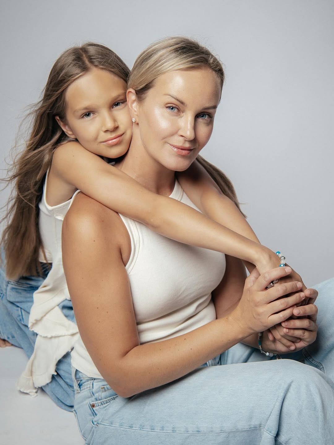 На протяжении минувших 12 месяцев 2025-го владимирские блогеры и фотографы создавали свой контент, вдохновляясь трендами Pinterest. Об этом инфлюенсеры 33-го региона поведали «Ключ-Медиа» в нашей подборке воплощенных модных тенденций по версии социальной сети для эстетов.