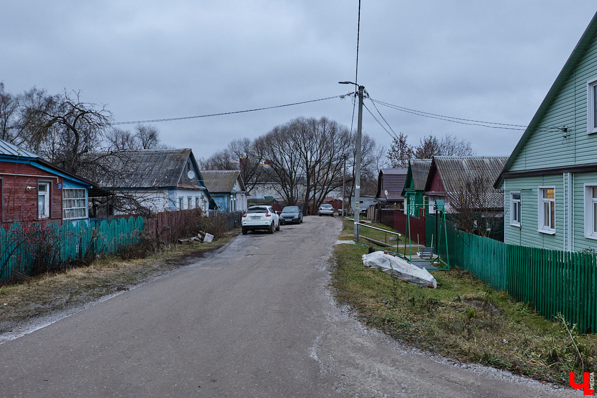 Лагерь немецких военнопленных, Собачий поселок, народные «сталинки», ВДНХ, парк им. 850-летия, Экспоцентр, школа № 8 — что между ними общего? Так или иначе все эти разнородные объекты связаны с одним из самых молодых советских заводов во Владимире — нынешним «Электроприбором».