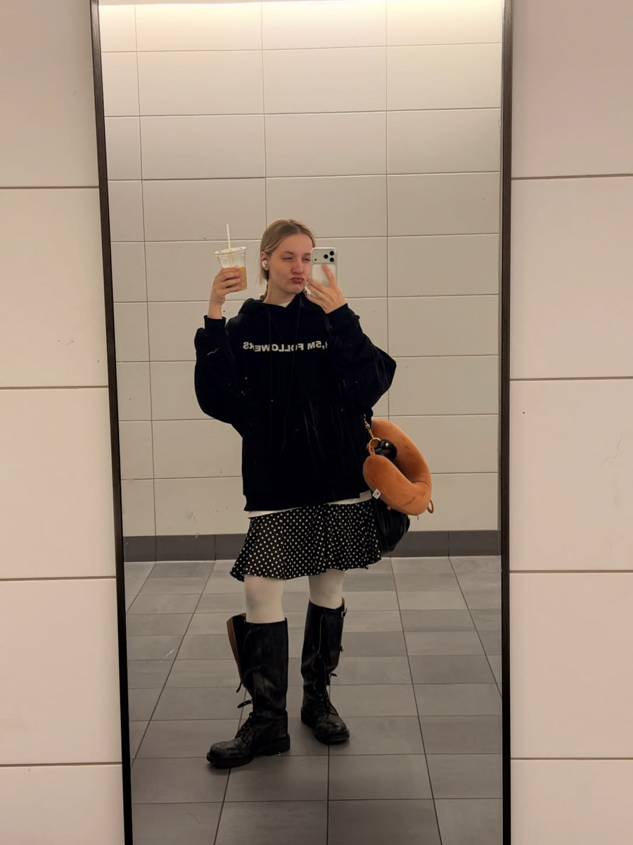 Ковровчанка Полина Пушкарева сделала себя сама. Она инфлюенсер, актриса, инвестор и продюсер, владелец бизнес-проектов в Нью-Йорке. Также русская девчонка продвигает таланты, делая людей знаменитыми. Ярким примером стало появление ее протеже Анастасии Федько на закрытой вечеринке BAFTA Tea Party с участием Леонардо Ди Каприо, а позже и на церемонии «Золотой глобус».