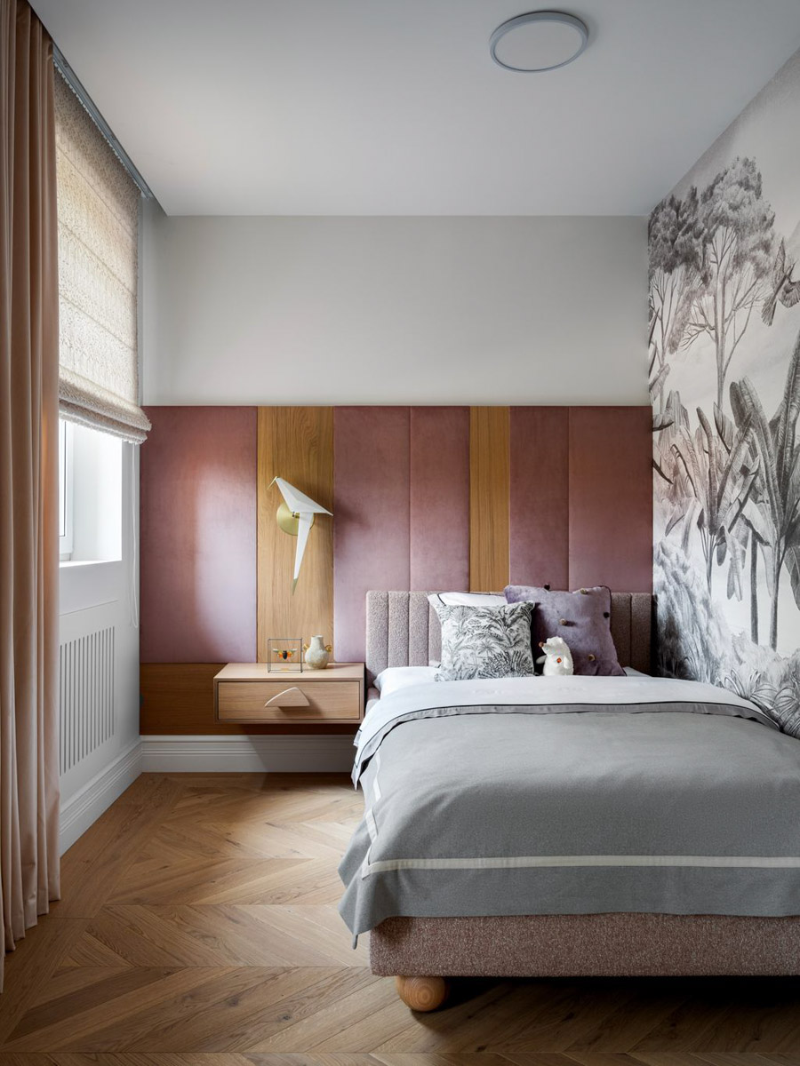 Имя Кирилла Раймера у многих на слуху. Руководитель собственного архитектурно-дизайнерского бюро создает невероятные проекты как в нашей стране, так и за рубежом. Ряд из них становились номинантами премий, причем некоторые хорошо знакомы даже владимирцам. Так, концепции двух популярных городских заведений и трехэтажного дома в центре — результат работы команды нашего героя.