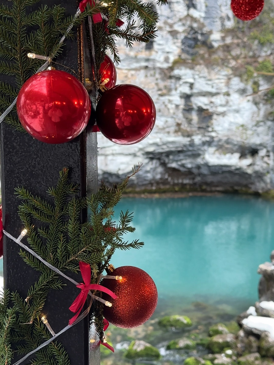 Существует стереотип, будто Абхазия застряла в далеком прошлом. Однако, как известно, сойтись в едином мнении сложно. Владимирская танцовщица Ника Мозгалева оказалась в этой стране всего на один день. Удалось ли ей насладиться местным колоритом, девушка рассказала нашему изданию.