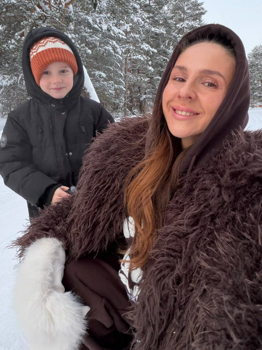 Добро всегда побеждает! Данную аксиому знает каждый ребенок, однако во взрослой жизни реальность часто бывает суровой. И как же порой не хватает историй про благородные поступки за обычное спасибо в ответ… Пусть говорят, что хорошими делами прославиться нельзя, «Ключ-Медиа» готов с уверенностью это опровергнуть.