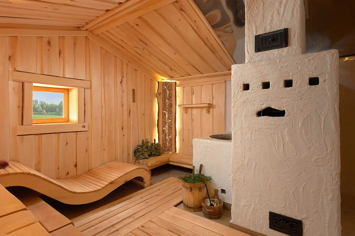 На выставке «Уникальная Россия» состоялась церемония награждения победителей II Межрегионального конкурса «Отличное место на Золотом кольце». Экоотель «Горячие ключи» в Суздале вошел в число 23 лучших объектов размещения легендарного маршрута, а также был удостоен знака качества в ключевой номинации «Коллективные средства размещения».