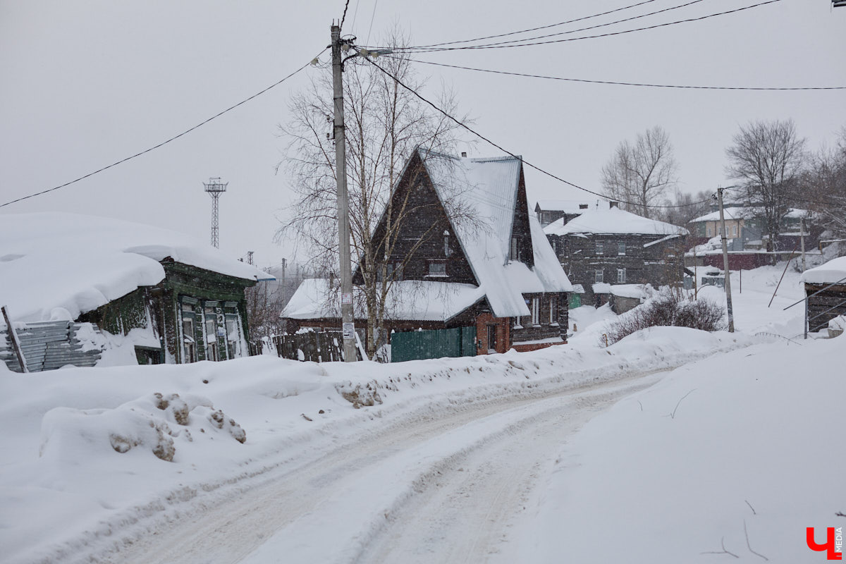 Во Владимире анонсировали создание туристического маршрута от вокзала до филармонии. Пока инициатива звучит многообещающе. Главное, чтобы к мнению жителей прислушались. У них точно найдется что сказать, как убедился «Ключ-Медиа».