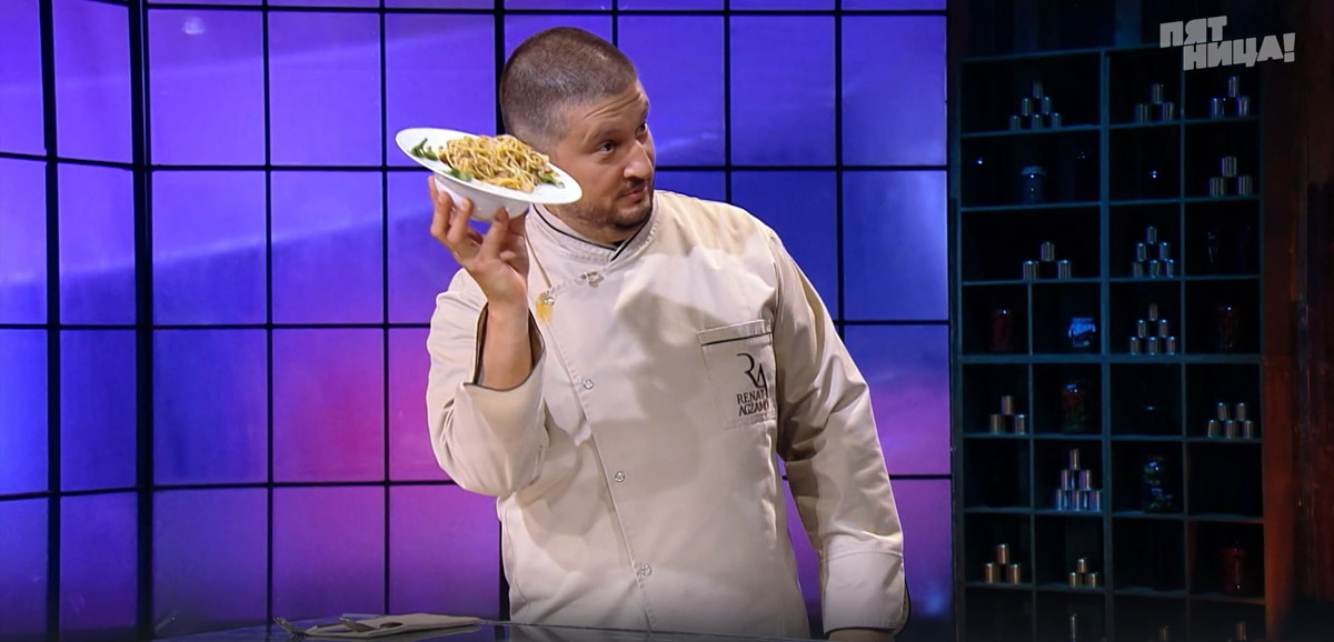 Надежда Сычева из Гусь-Хрустального исполнила мечту многих любительниц кулинарии, приняв участие в «Битве шефов» с Константином Ивлевым и Ренатом Агзамовым и получив от них сразу два да во время отбора. Своими впечатлениями от общения со звездными поварами жительница 33-го региона с удовольствием поделилась с нашим изданием.