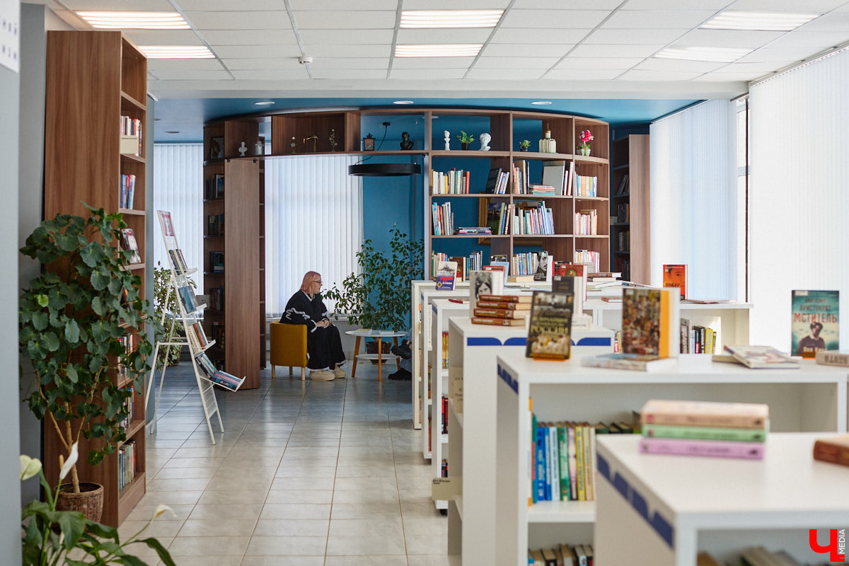 Эвелина Круглова оказалась в ситуации, которой не пожелаешь и врагу. В один момент активная девушка превратилась в затворницу. Украли ее лучшие годы тревожность и панические атаки. Блогер из Владимира не только лишилась возможности заниматься привычными делами, но и получила серьезные побочки из-за огрехов в лечении. В личной беседе она поведала историю, способную коснуться каждого.