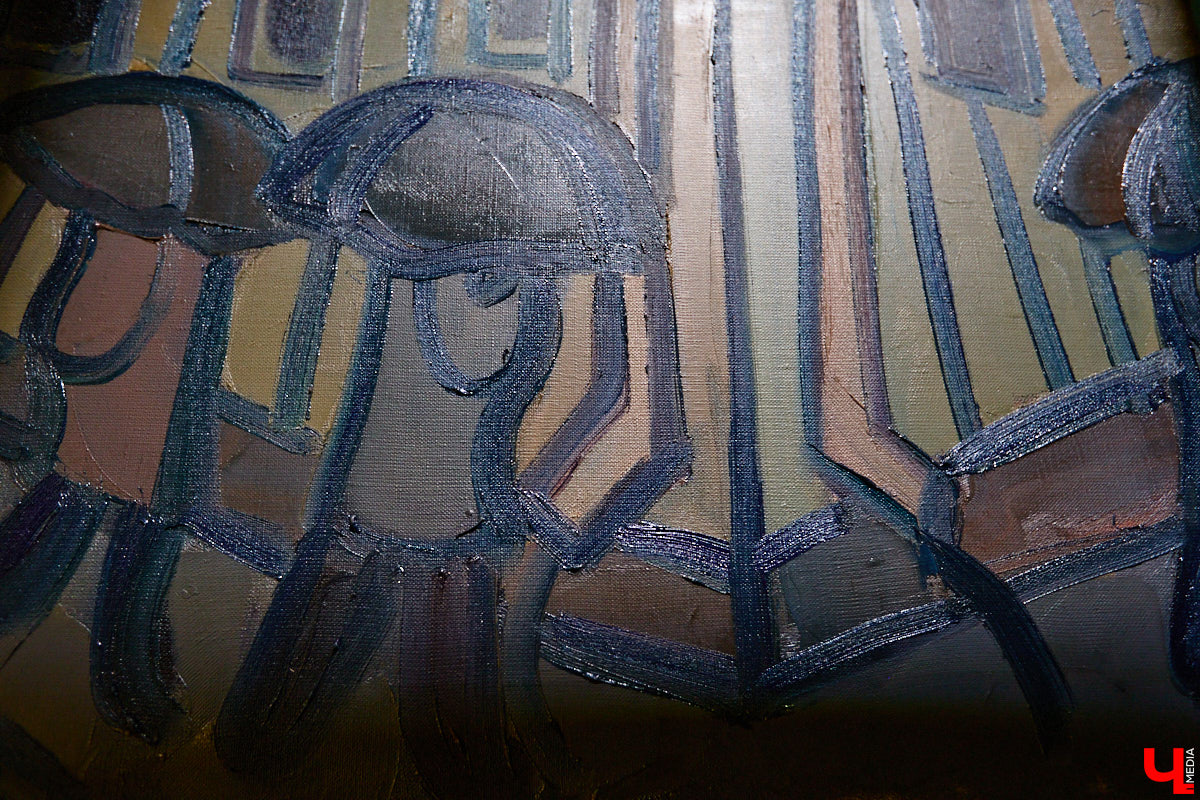 К 135-летию Михаила Булгакова в культурном пространстве «Галерея 4-6» открылась выставка, посвященная самому яркому произведению писателя. «Ключ-Медиа» прошел по выстроенным художниками смысловым лабиринтам и взглянул на роман «Мастер и Маргарита» другими глазами.