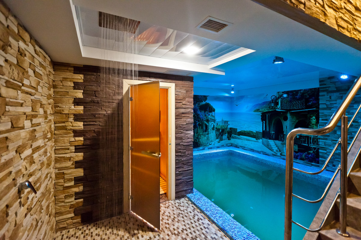 Вы задумывались, как отметить свой день рождения по-особенному? Устроить такой праздник, который точно останется в памяти на долгое время. Кафе и ресторанами никого не удивишь, да и порой там слишком дорого, шумно и тесно. Поэтому лучше рассмотреть новый, современный вариант. Организовать торжество в экопространстве на берегу водохранилища Содышка предлагает барбекю-парк «Зеленый мыс»!