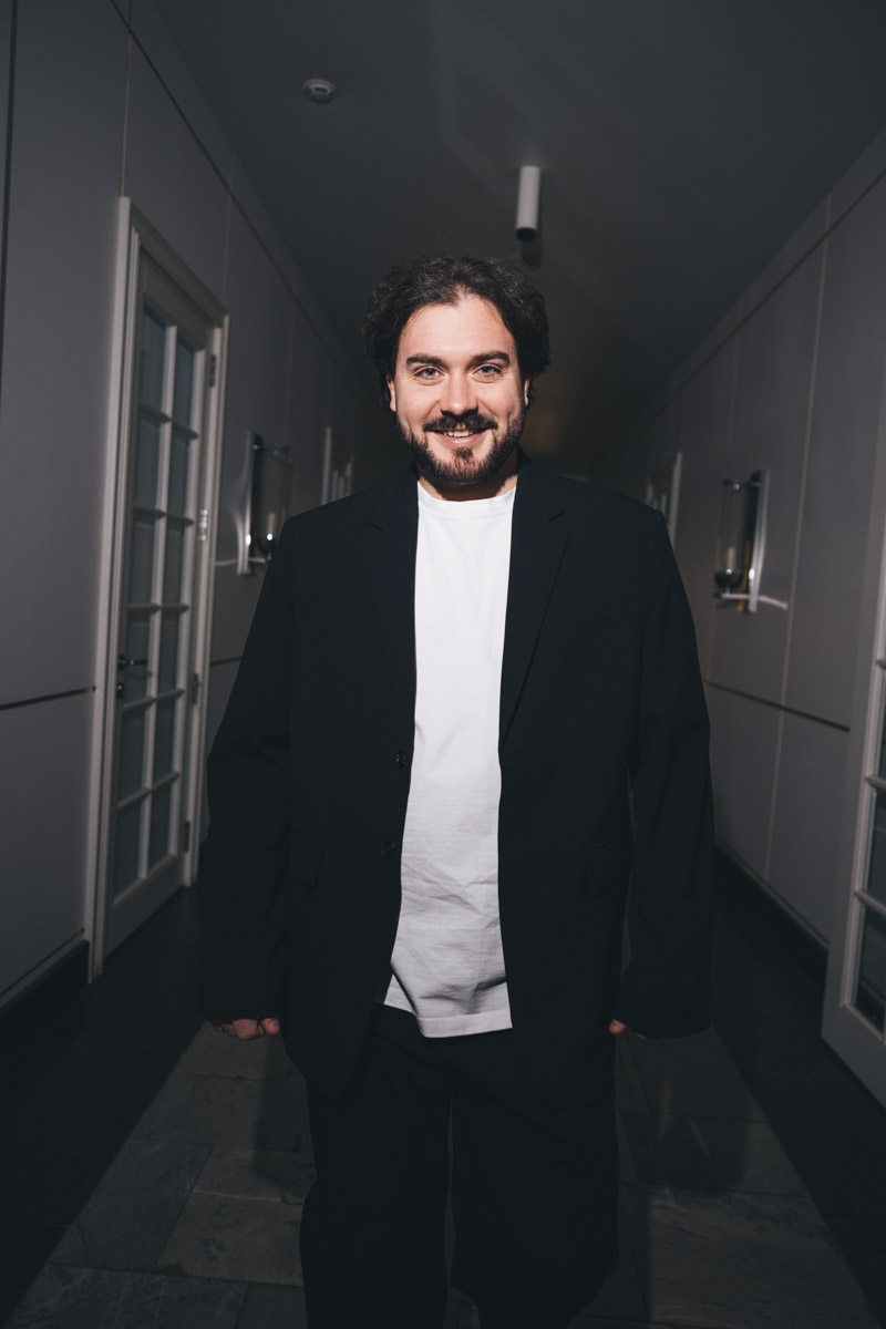 Как представители сильного пола бьются над тайной, о чем думают женщины, так и дамы не сошлись во мнении, какой он — настоящий мужчина. В попытке разобраться в этом вопросе «Ключ-Медиа» собрал воедино харизматичных джентльменов Владимира, а потом спросил героев и их половинок о качествах истинных мачо.