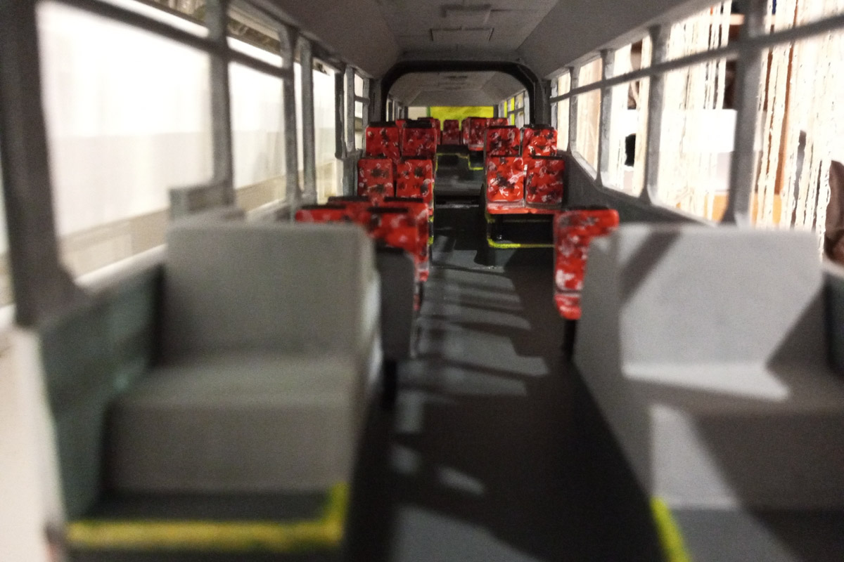 Житель Гусь-Хрустального создает реалистичные модели автобусов. На данный момент в его коллекции шесть машин, прототипы которых курсируют на самых разных маршрутах. Весь общественный транспорт выполнен в соотношении 1:24 и точно копирует существующие машины.