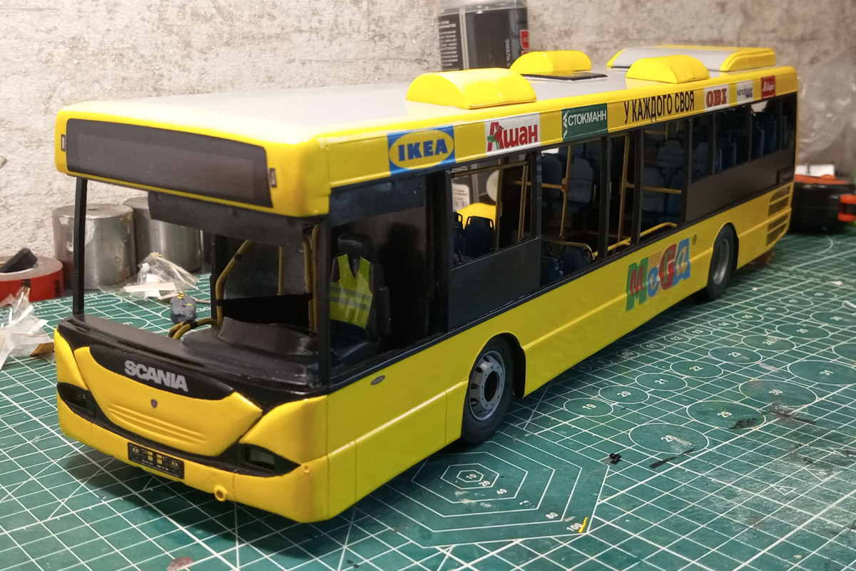 Житель Гусь-Хрустального создает реалистичные модели автобусов. На данный момент в его коллекции шесть машин, прототипы которых курсируют на самых разных маршрутах. Весь общественный транспорт выполнен в соотношении 1:24 и точно копирует существующие машины.