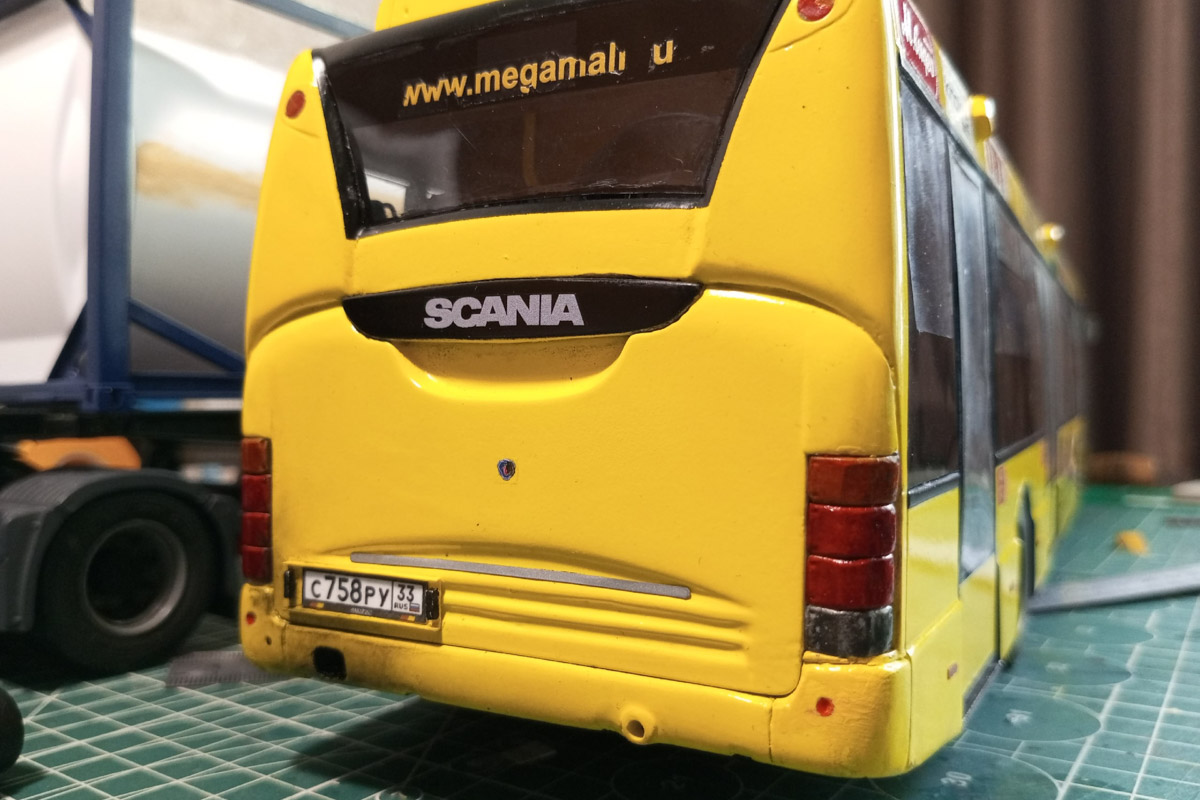 Житель Гусь-Хрустального создает реалистичные модели автобусов. На данный момент в его коллекции шесть машин, прототипы которых курсируют на самых разных маршрутах. Весь общественный транспорт выполнен в соотношении 1:24 и точно копирует существующие машины.