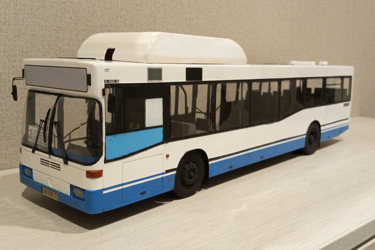 Житель Гусь-Хрустального создает реалистичные модели автобусов. На данный момент в его коллекции шесть машин, прототипы которых курсируют на самых разных маршрутах. Весь общественный транспорт выполнен в соотношении 1:24 и точно копирует существующие машины.