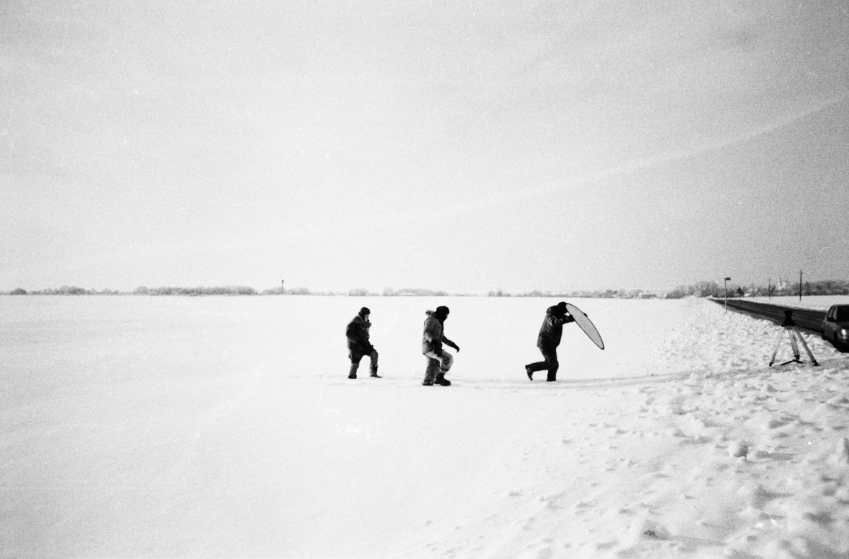 Бескрайние зимние просторы Суздальской земли стали съемочной площадкой для команды нового фильма «Отрок». Ее усилиями на свет появилась камерная притча с известным владимирским фотографом в главной роли. О чем же дебютная короткометражка местного режиссера, узнал «Ключ-Медиа».