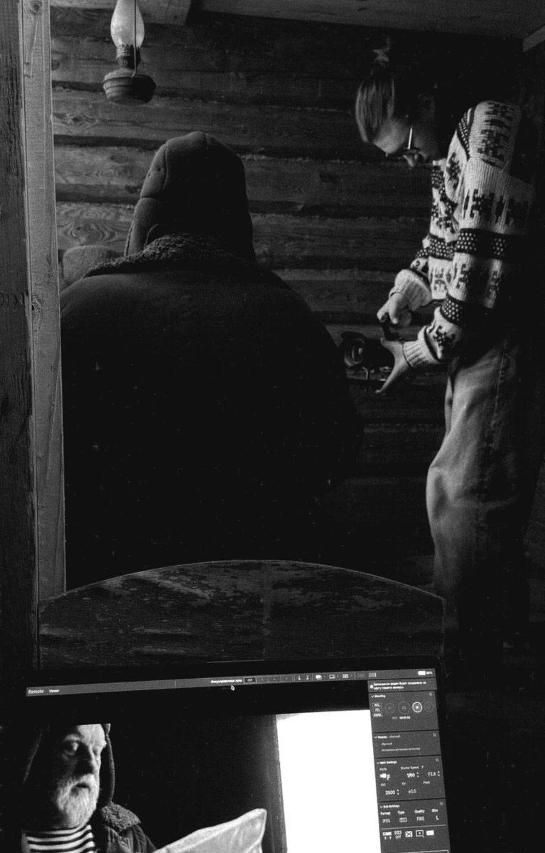 Бескрайние зимние просторы Суздальской земли стали съемочной площадкой для команды нового фильма «Отрок». Ее усилиями на свет появилась камерная притча с известным владимирским фотографом в главной роли. О чем же дебютная короткометражка местного режиссера, узнал «Ключ-Медиа».