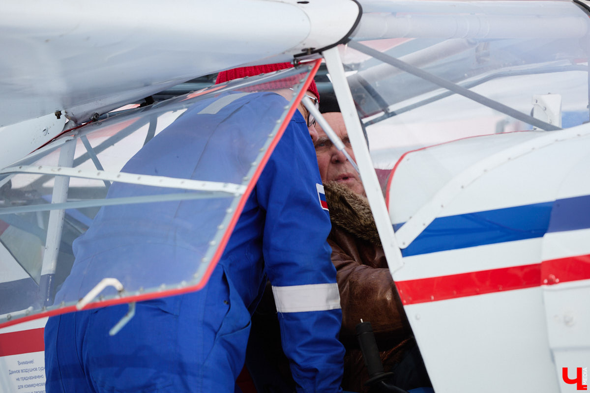 Не все знают, но на территории Владимирской области собирают настоящие самолеты. Производство летательных аппаратов единичного типа расположено в ангаре на территории частного аэродрома общей авиации Павловское. Там трудится небольшая команда любителей неба. «Ключ-Медиа» заглянул к ним в гости.