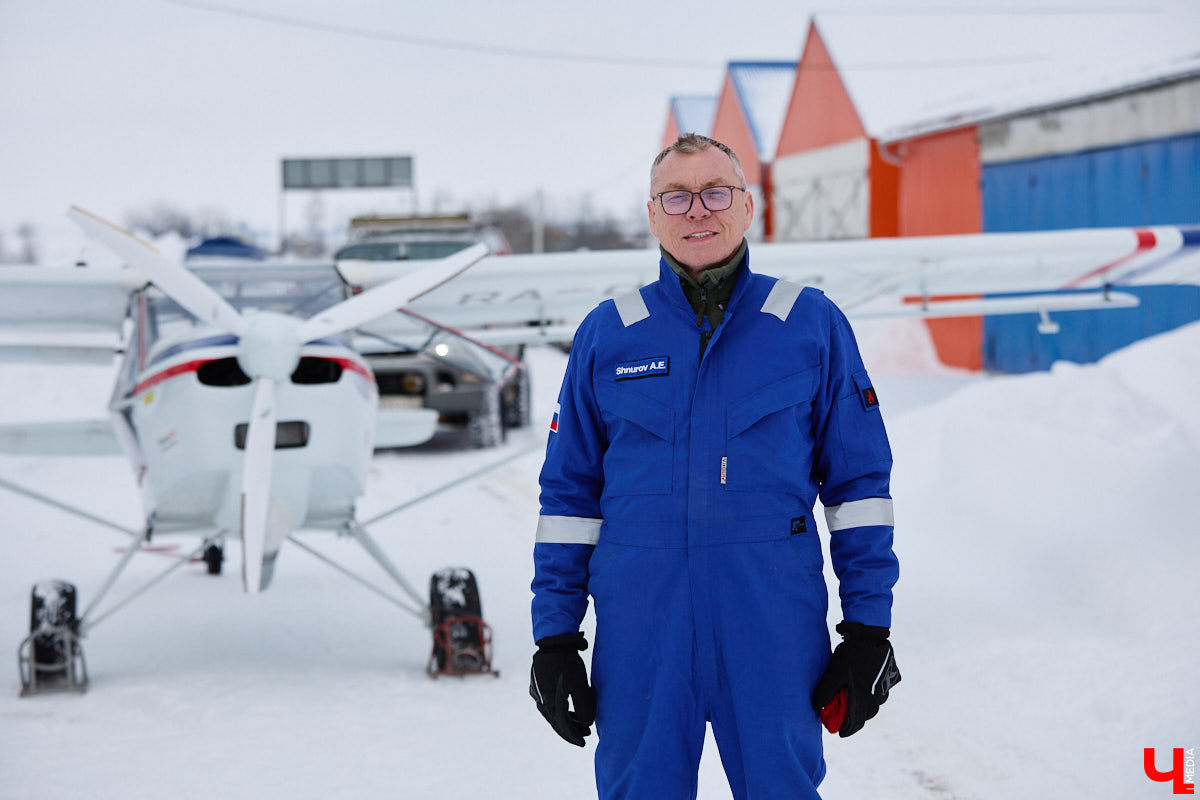 Не все знают, но на территории Владимирской области собирают настоящие самолеты. Производство летательных аппаратов единичного типа расположено в ангаре на территории частного аэродрома общей авиации Павловское. Там трудится небольшая команда любителей неба. «Ключ-Медиа» заглянул к ним в гости.