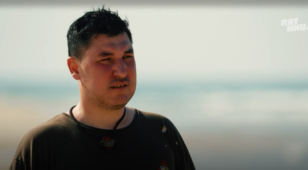 Как накормить вьетнамцев устрицами и чем поразить Ксению Собчак? Жители Владимирской области вновь участвуют в шоу с селебрити. На сей раз на экран попал известный в городе повар Юрий Ковальчук, снявшись в программе «Последний шеф». Ну а на «Быстрых свиданиях» свое обаяние проявил фермер Василий из Петушков. Давайте узнаем, что же получилось у наших мужчин!