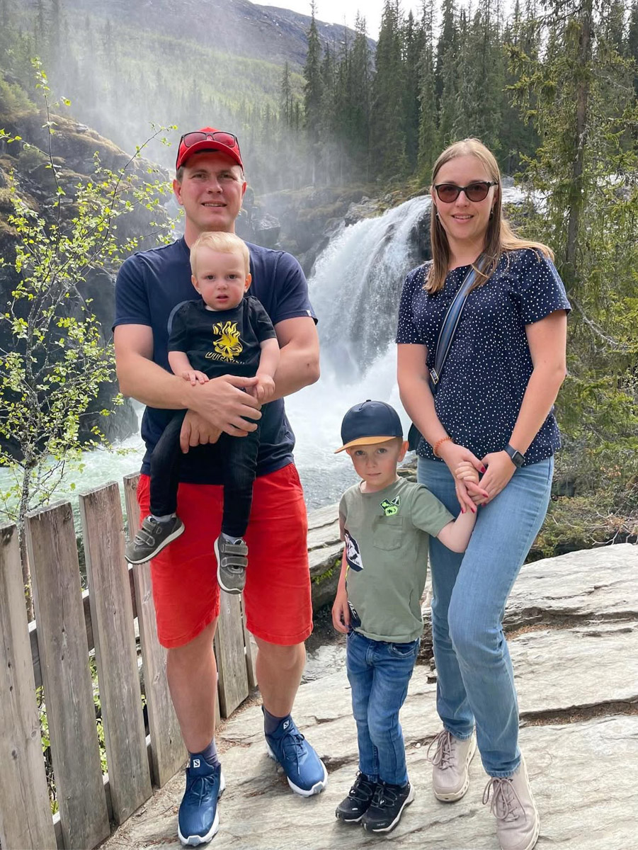 Мария Ломоносова родом из Владимира, однако уже около десяти лет живет в Осло. Попала в Норвегию чуть ли не по воле случая, но нисколько не сожалеет о переезде. С чем героине пришлось столкнуться и как она устроила свой быт, узнал «Ключ-Медиа».