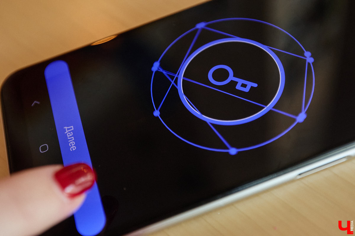 Многие привычные приложения для общения находятся под угрозой полного отключения от Рунета. И это, как известно, отнюдь не первоапрельская шутка. Пока одни пытаются «оживить» любимые сервисы, другие вовсю осваивают новые площадки. Корреспондент «Ключ-Медиа» провел тест-драйв некоторых пока еще малоизвестных мессенджеров, которые вполне могут стать доступной альтернативой.