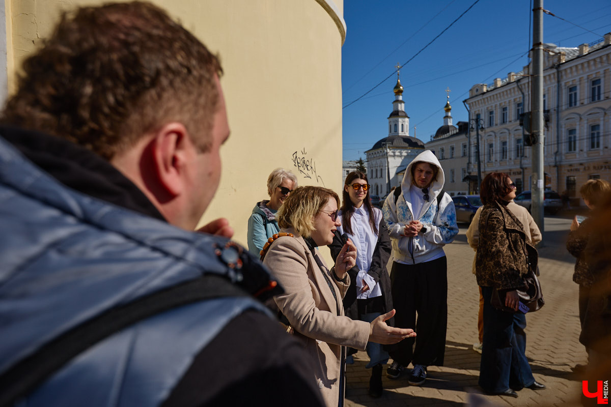 Минувший воскресный день ознаменовался важным культурным событием: в историческом центре прошел краеведческий фестиваль «Свой слой». Мероприятие посвятили не только прошлому областной столицы, но и его настоящему. «Ключ-Медиа» побывал там и готов поделиться самыми яркими моментами!