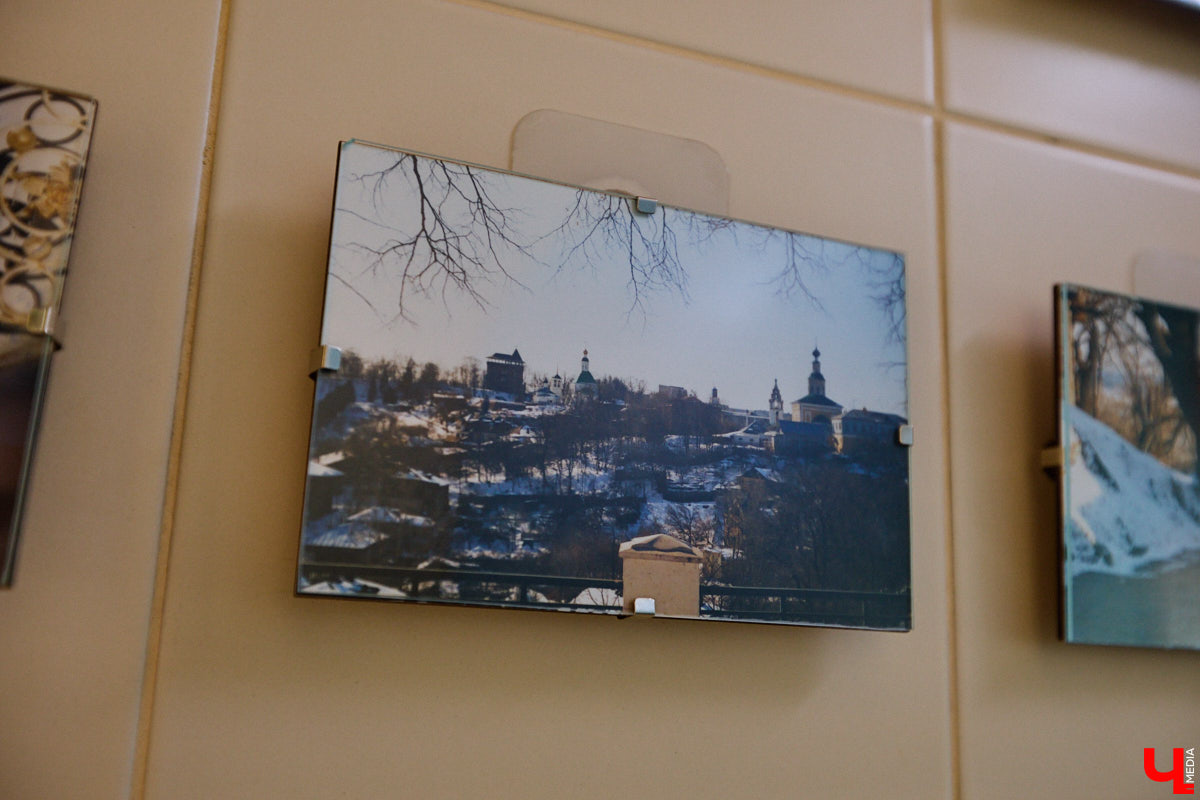 Минувший воскресный день ознаменовался важным культурным событием: в историческом центре прошел краеведческий фестиваль «Свой слой». Мероприятие посвятили не только прошлому областной столицы, но и его настоящему. «Ключ-Медиа» побывал там и готов поделиться самыми яркими моментами!