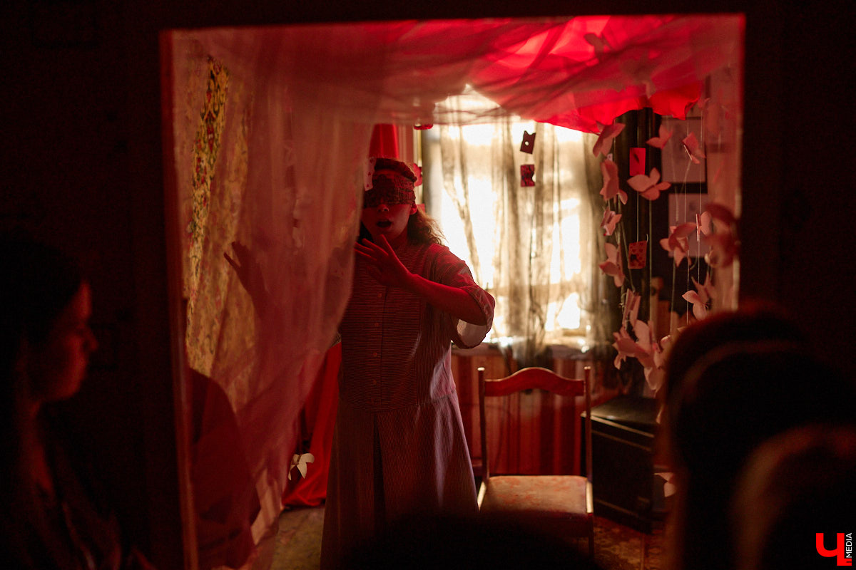 Минувший воскресный день ознаменовался важным культурным событием: в историческом центре прошел краеведческий фестиваль «Свой слой». Мероприятие посвятили не только прошлому областной столицы, но и его настоящему. «Ключ-Медиа» побывал там и готов поделиться самыми яркими моментами!