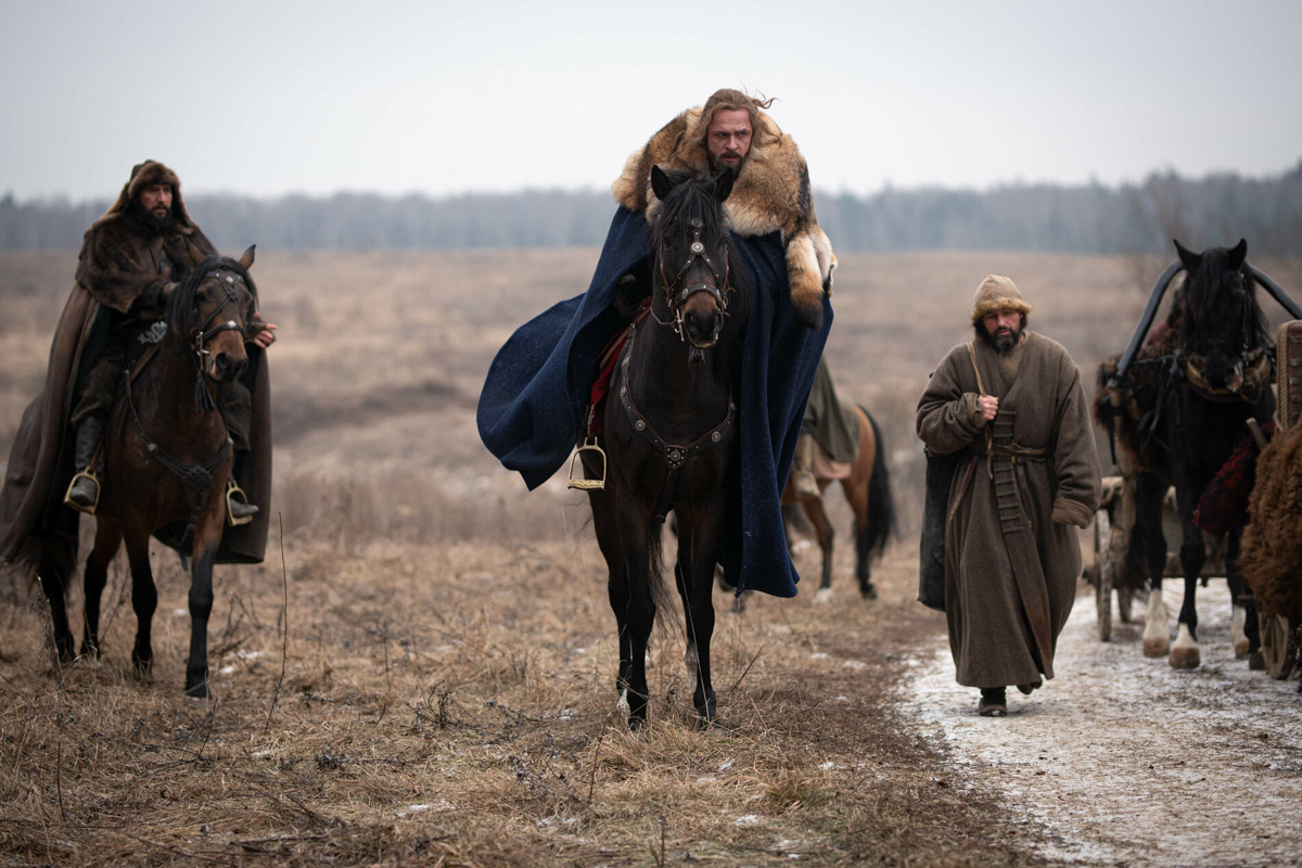 В марте состоялась премьера саги о жизни Андрея Боголюбского. Съемки сериала «Князь Андрей» проходили также в 33-м регионе. Жителям не терпелось оценить результат длительного кинопроцесса. Увы, многих он разочаровал. «Ключ-Медиа» изучил позиции экспертов, разобравших кинопродукт по косточкам.