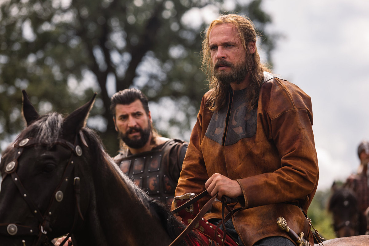 В марте состоялась премьера саги о жизни Андрея Боголюбского. Съемки сериала «Князь Андрей» проходили также в 33-м регионе. Жителям не терпелось оценить результат длительного кинопроцесса. Увы, многих он разочаровал. «Ключ-Медиа» изучил позиции экспертов, разобравших кинопродукт по косточкам.