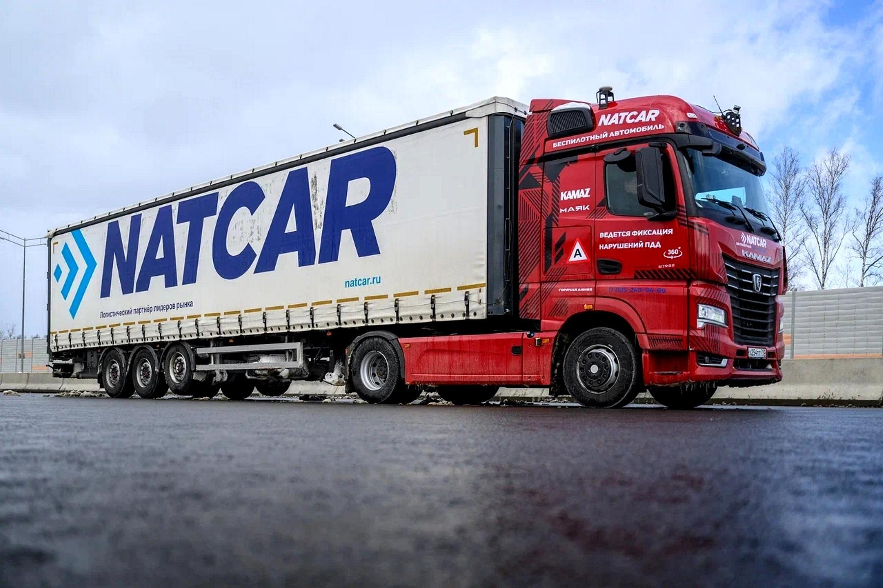 Во Владимире вновь планируют снести частные дома под новую дорогу от ДДюТ. На этот раз в центре внимания здания на улице Пушкарской. Предполагается, что демонтаж затронет сразу восемь жилых строений. Есть и хорошие новости. Проезд в общественном транспорте областного центра подорожает, но не так сильно, как предполагали перевозчики. Эти и другие новости в нашем традиционном дорожном обзоре.