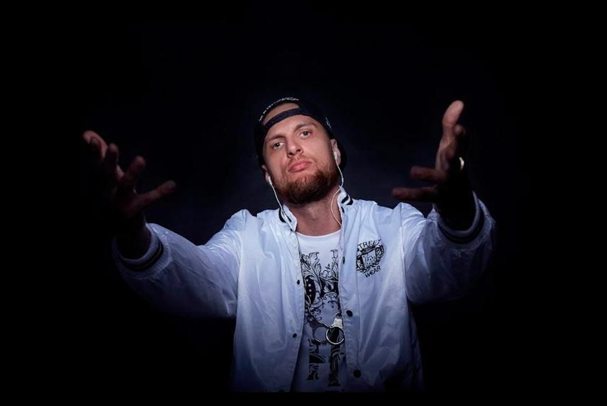 Группа «Ария» отметит во Владимире 40-летний юбилей группы, а Сергей Орлов привезет новую программу «Звезда». Помимо этого жителей областного центра ждут концерты на любой вкус: от рок-выступлений и кавер-шоу до новых имен и туров. Все подробности — в нашей афише.