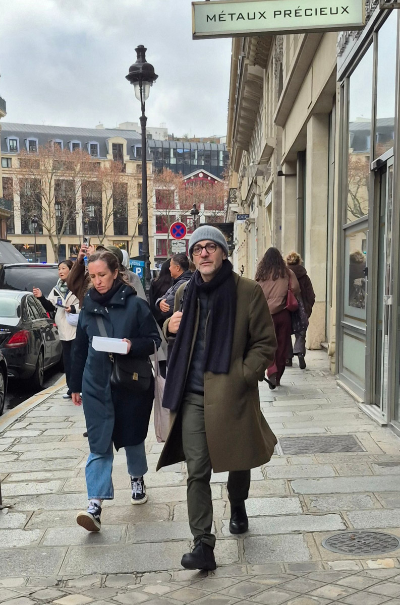 Горы мусора, толпы мигрантов и небезопасные улицы. Именно так описывали Париж Ольге Буниной ее друзья из французской столицы. Но отправившись в город любви в пятый раз, она открыла для себя совсем иную реальность. О своем путешествии, которое женщина вспоминает с огромной любовью, а также о развенчанных стереотипах про известнейшее место планеты туристка рассказала «Ключ-Медиа».