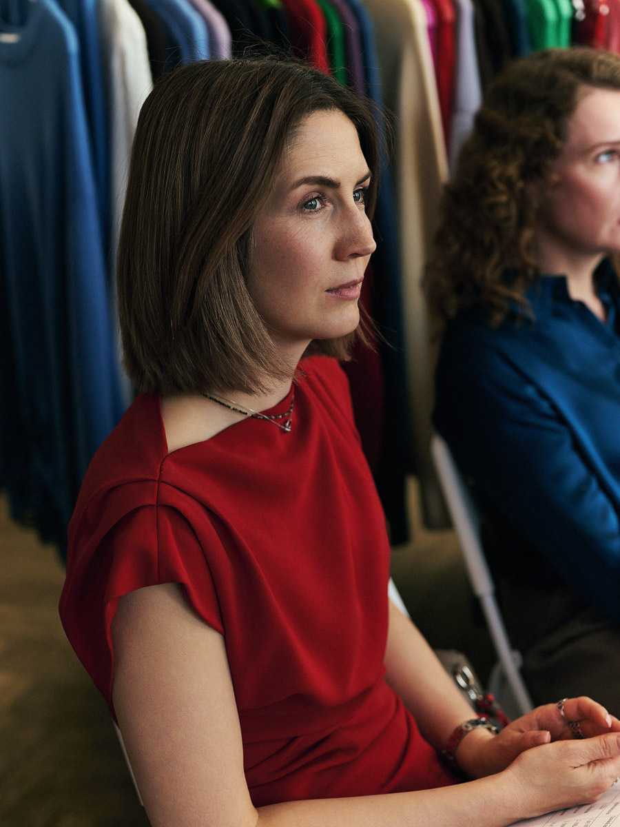 Двенадцатый день рождения в бутике «Астрель» отмечали в окружении цветов, волшебных ароматов и улыбающихся гостей, большинство из которых давно стали постоянными клиентами. По сложившейся традиции именно им дарят по такому случаю подарки, для них организуют праздник. Просторное помещение бутика украсили красными шарами, а входную группу преобразила по-весеннему яркая цветочная арка с иллюминацией. Подробнее о торжестве — в нашем материале.