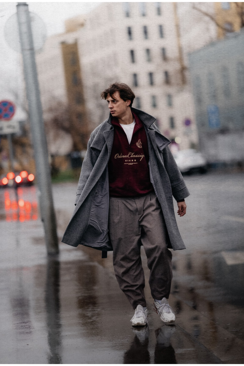 Мало кто знает, но в сериале «Молодежка. Новая смена» одну из главных ролей сыграл молодой актер из Радужного. Зовут его Андрей Нестеренко, но фанаты спортивной драмы знают юношу как Игоря Крепчука. Ему 26 лет, он молод и очень красив. При этом отнюдь не заносчив и с удовольствием нашел время ответить на вопросы «Ключ-Медиа».